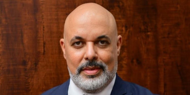 رئيس شعبة الذهب: المعدن النفيس يتراجع 23.6% بأكثر من 1272 دولارا منذ بداية حرب إيران