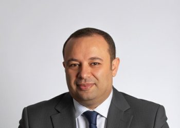 المهندس وليد مرسي: الذكاء الاصطناعي ضرورة استراتيجية لتعزيز تنافسية الاستشارات الهندسية والعقارية