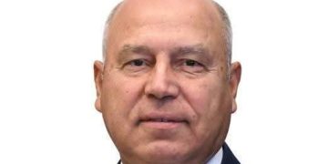 وزير النقل يتابع انتظام الحركة بكافة مرافق النقل والمواصلات تزامنًا مع موجة الطقس السيئ التي تسود كافة أنحاء الجمهورية