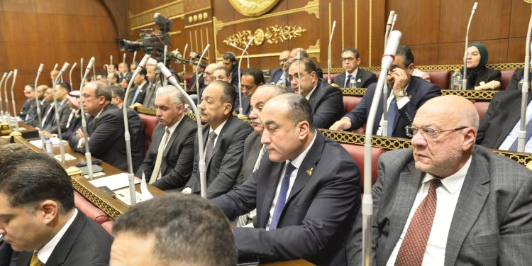 عضو لجنة الإسكان بمجلس الشيوخ: قانون حماية المنافسة ومنع الاحتكار يضمن الوصول إلى سعر عادل للمواطنين